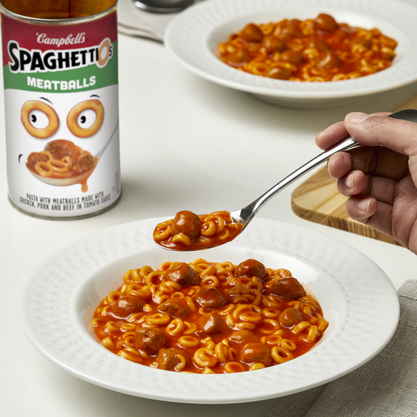 Campbell s SpaghettiOs with Meatballs 22.2 oz can Giant