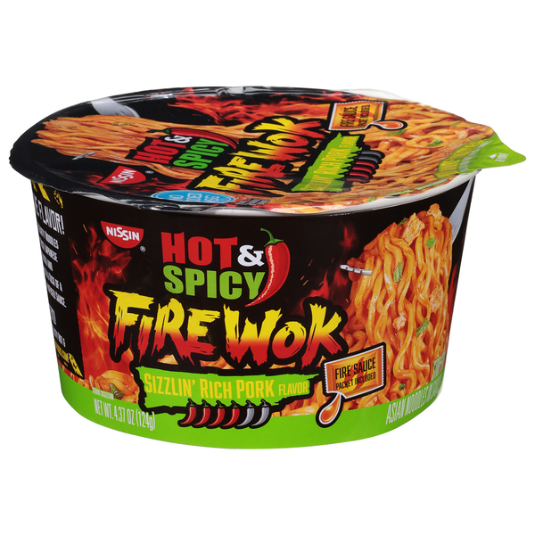 【12月スーパーSALE 15%OFF】 Hot Wok Fire Nissin & Sauce in Noodles Asian Pork Rich Spicy アンビエント