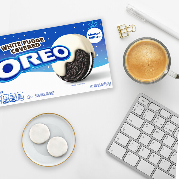 OREO Sandwich Cookies White Fudge Covered Limited Edition - 8.5 oz box |  Food Lion